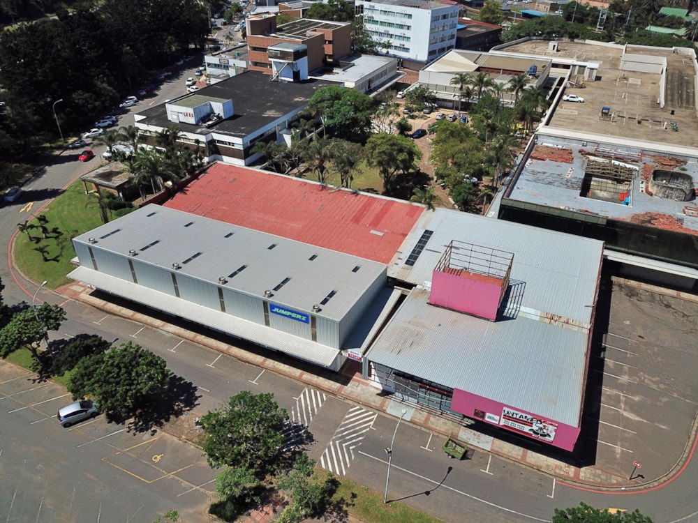 Commercial retail property for sale in Amanzimtoti - 1WB1642100