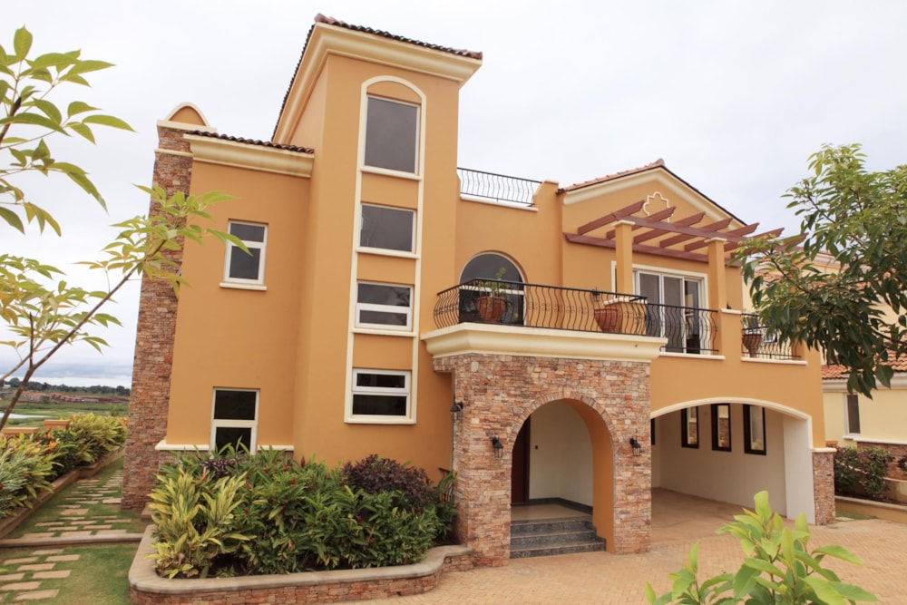 Golf estate house for sale in Kigo, Uganda - UGA1289117