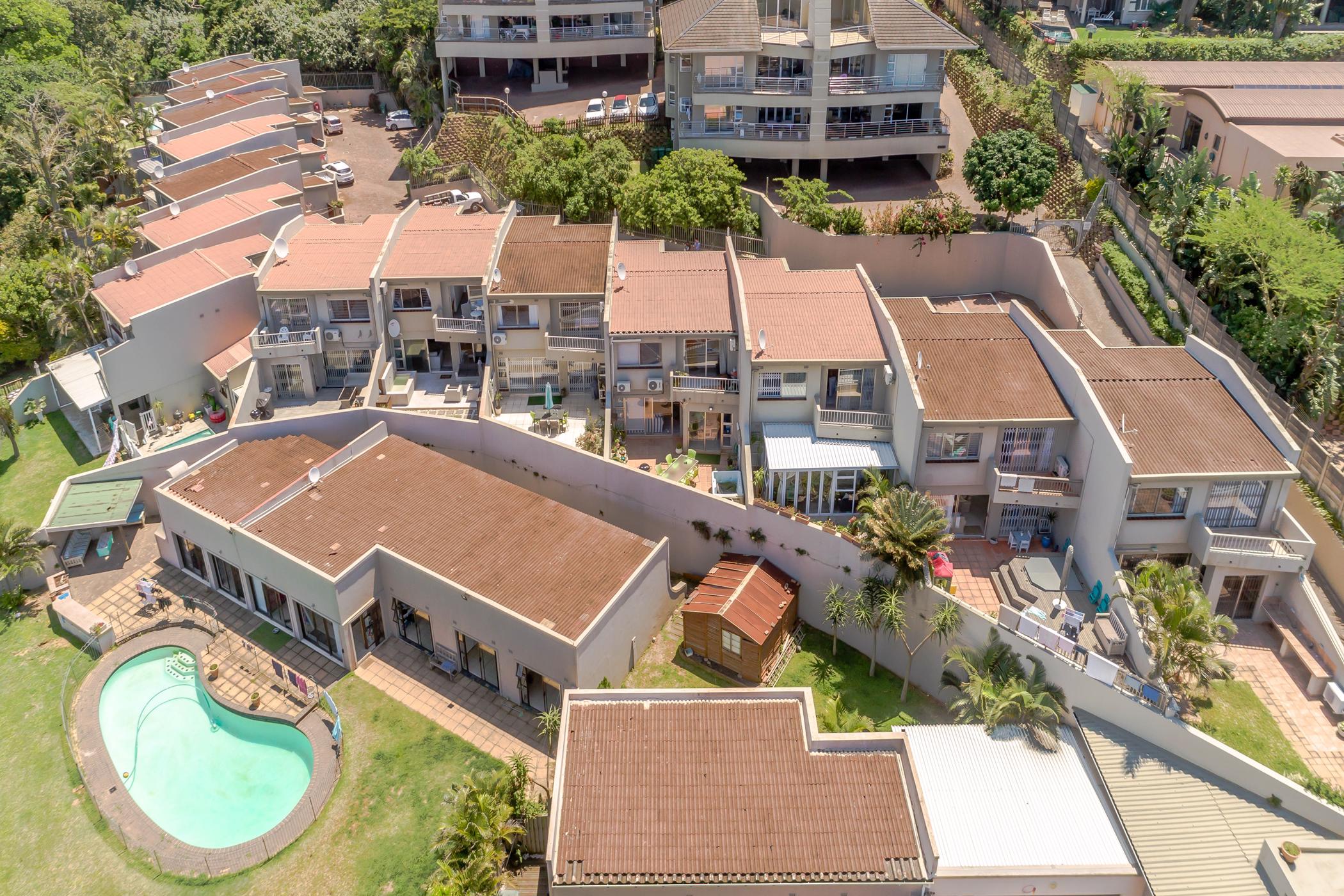 Townhouse for sale in Umdloti Beach - 1ND1607552