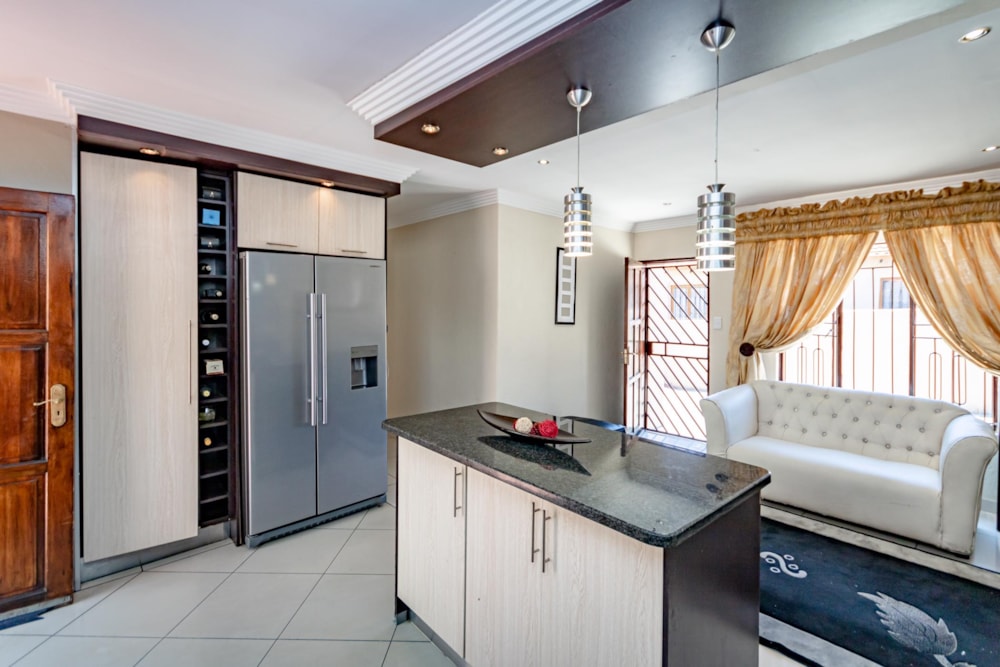 House for sale in Birch Acres - KTP1678746 House for sale in Birch Acres - KTP1678746