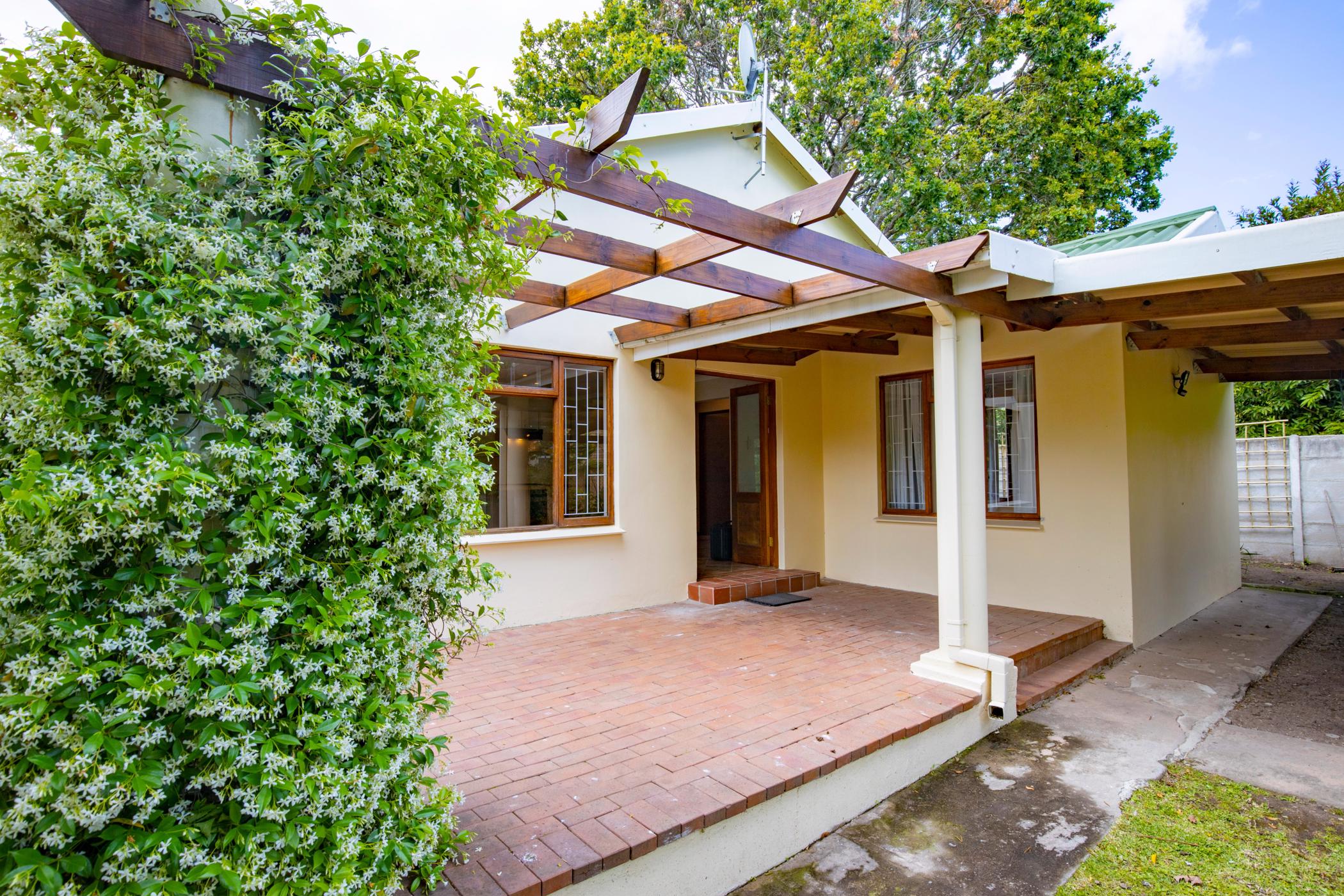 Cottage let in Heatherlands - GEO1681202