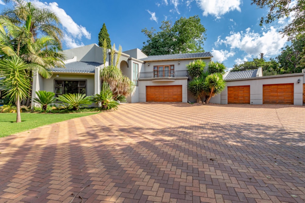 House for sale in Bedfordview - BED1558069 House for sale in Bedfordview - BED1558069