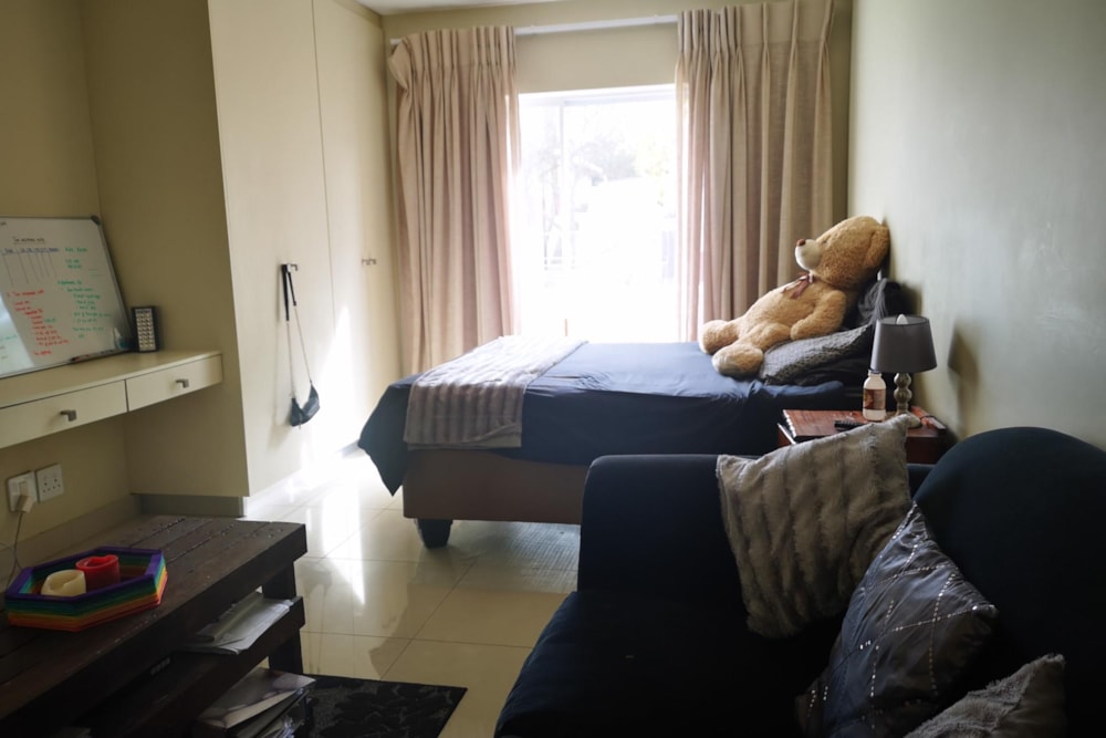 Bachelor apartment to rent in Grahamstown Central (Makhanda Central)  - 1GC1725849