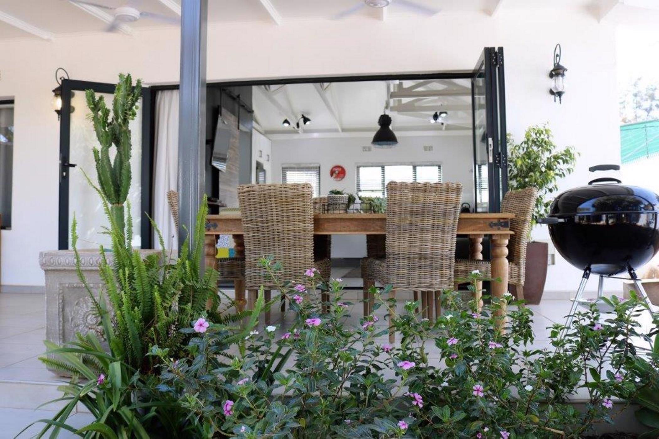 Security complex home let in Partial, Botswana - 3BO1579684