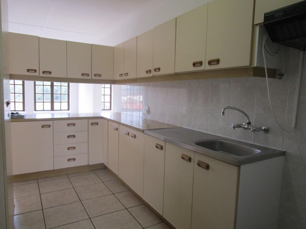 Apartment for sale in Scottburgh - 1si1683525