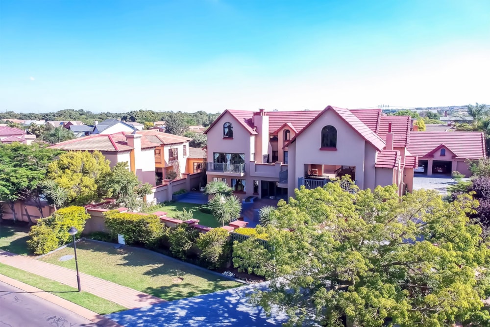 House for sale in Midstream Estate - CN1468866 House for sale in Midstream Estate - CN1468866