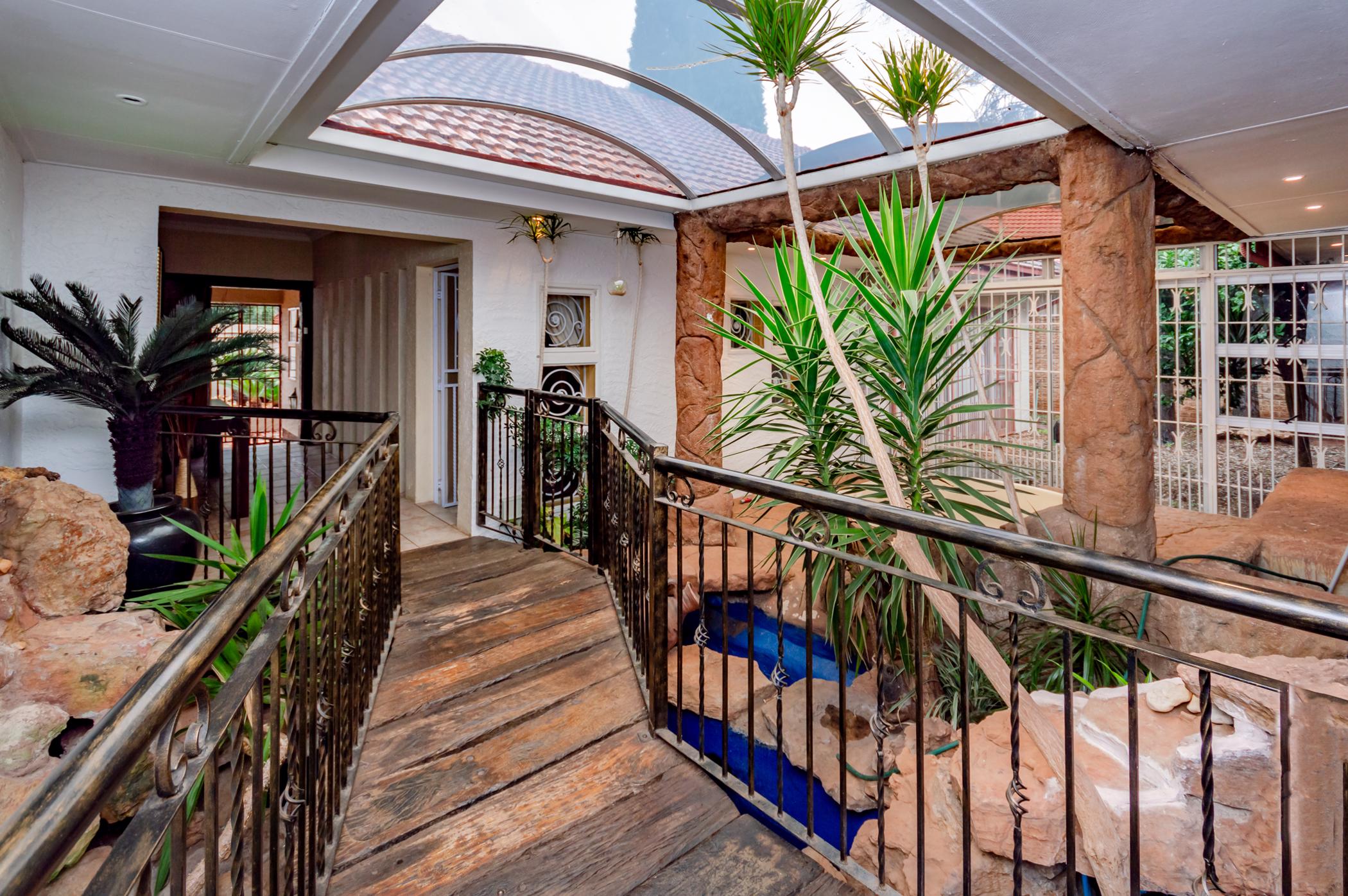 Single-storey house for sale in Van Riebeeck Park, Kempton Park - KTP1711488