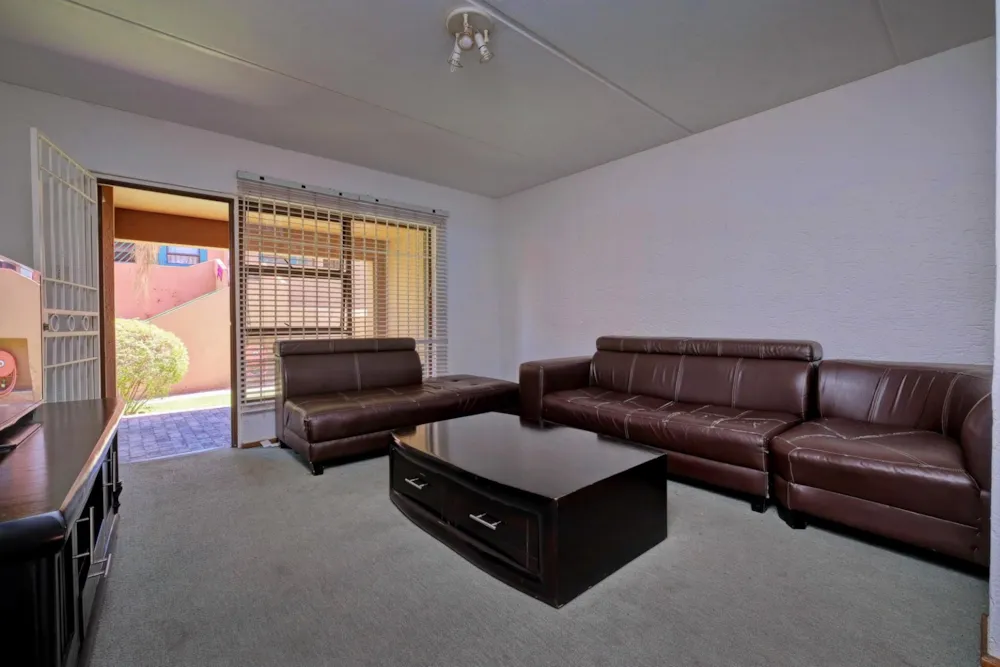 Garden apartment for sale in Ferndale, Randburg - RAN1612488 Garden apartment for sale in Ferndale, Randburg - RAN1612488