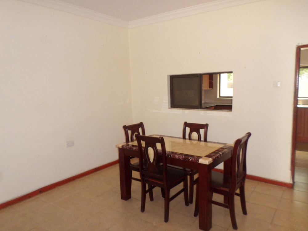 Double-storey apartment to rent in Prospect Hill, Zambia - 3ZA1471127