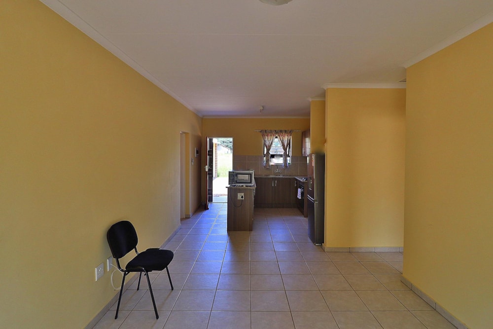 Single-storey house for sale in Ellisras (Lephalale) - 1ER1472765