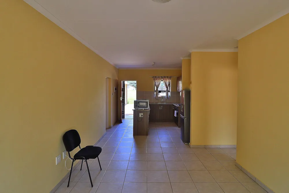Single-storey house for sale in Ellisras (Lephalale) - 1ER1472765 Single-storey house for sale in Ellisras (Lephalale) - 1ER1472765