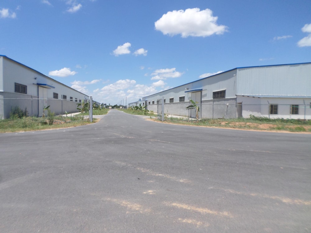 Commercial industrial property to rent in Meanwood, Zambia - 3ZA1473079 Commercial industrial property to rent in Meanwood, Zambia - 3ZA1473079
