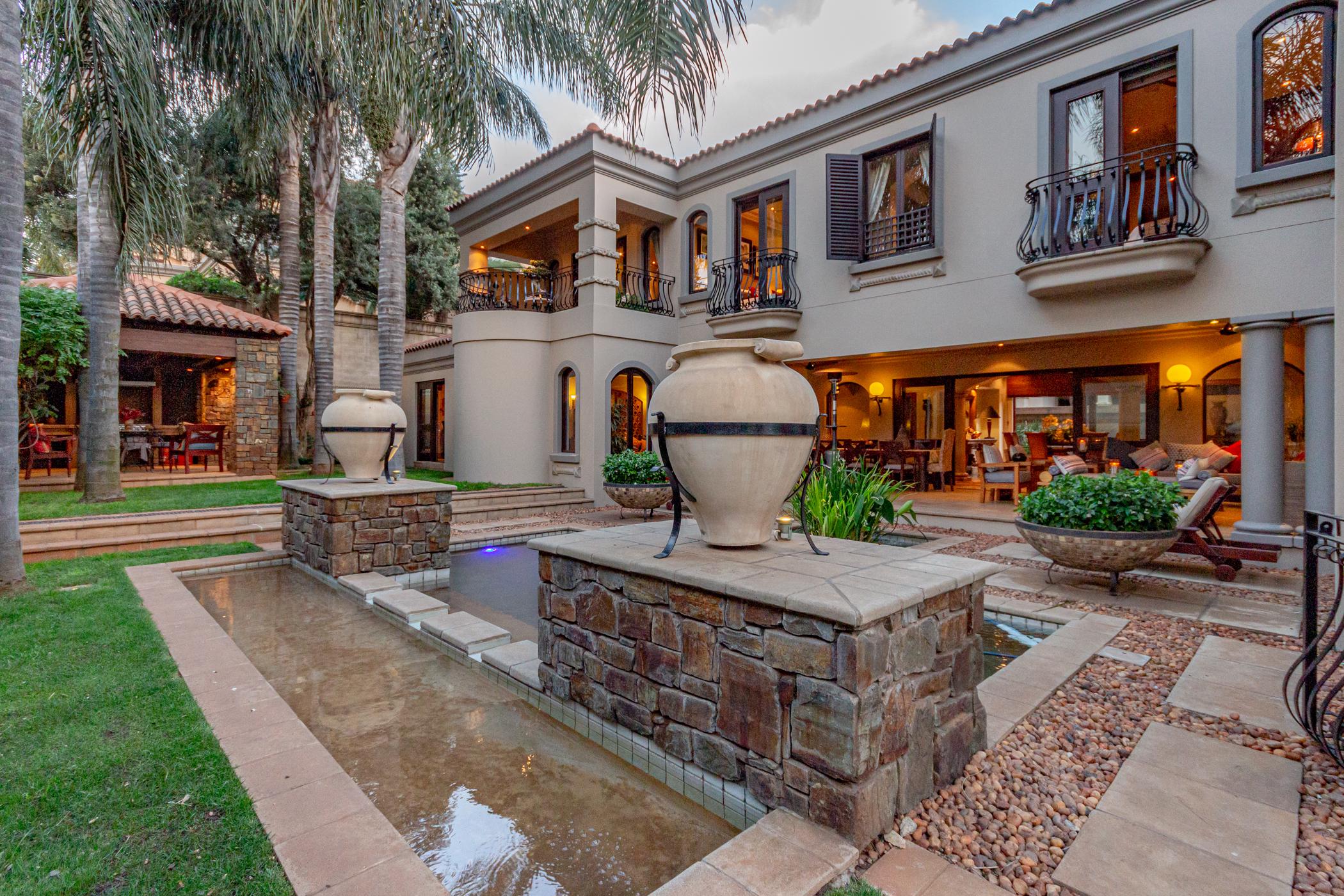 Cluster for sale in Bedfordview - 1JE1469816