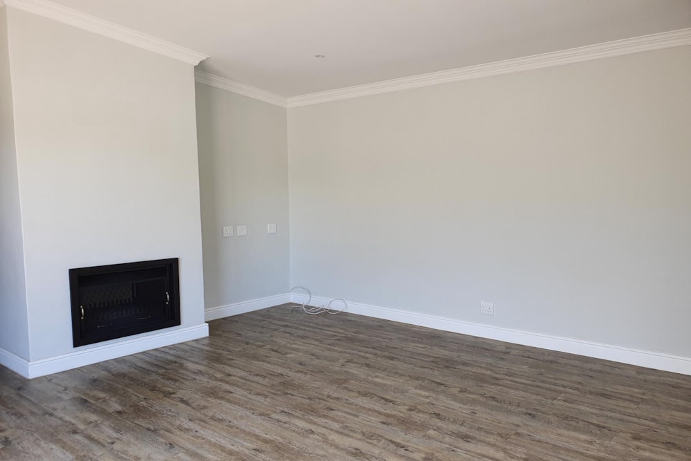 House let in Claremont, Cape Town - RBL1707692