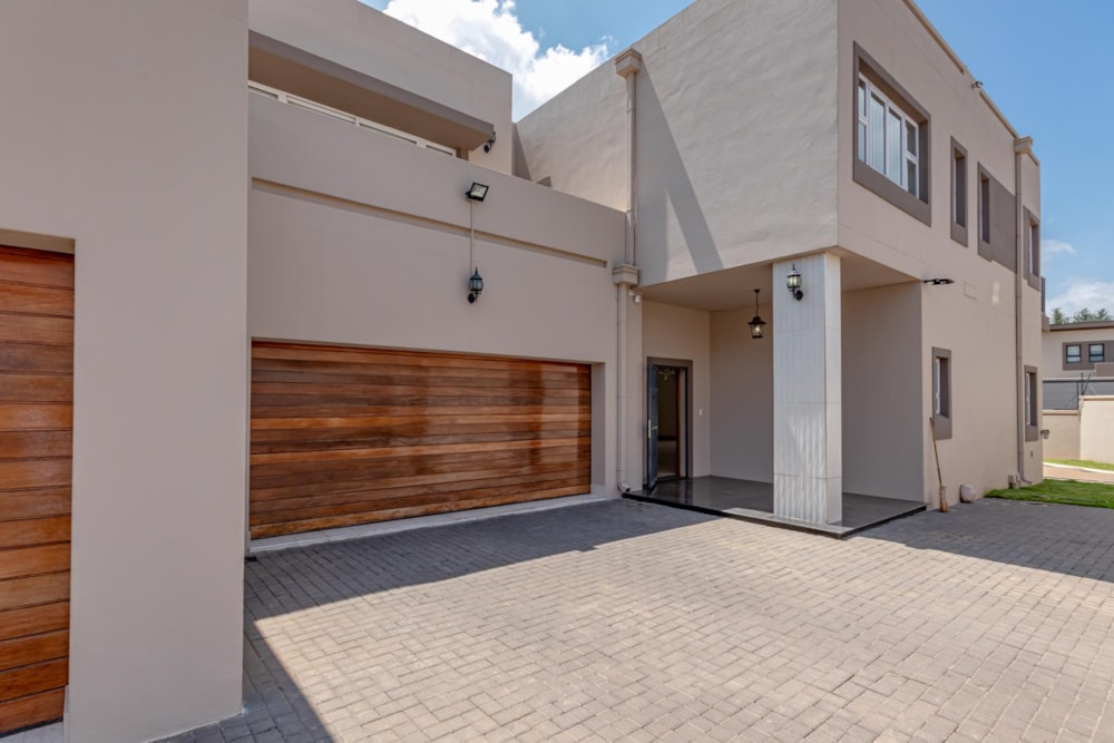 Double-storey cluster for sale in Senderwood - BED1591667 Double-storey cluster for sale in Senderwood - BED1591667