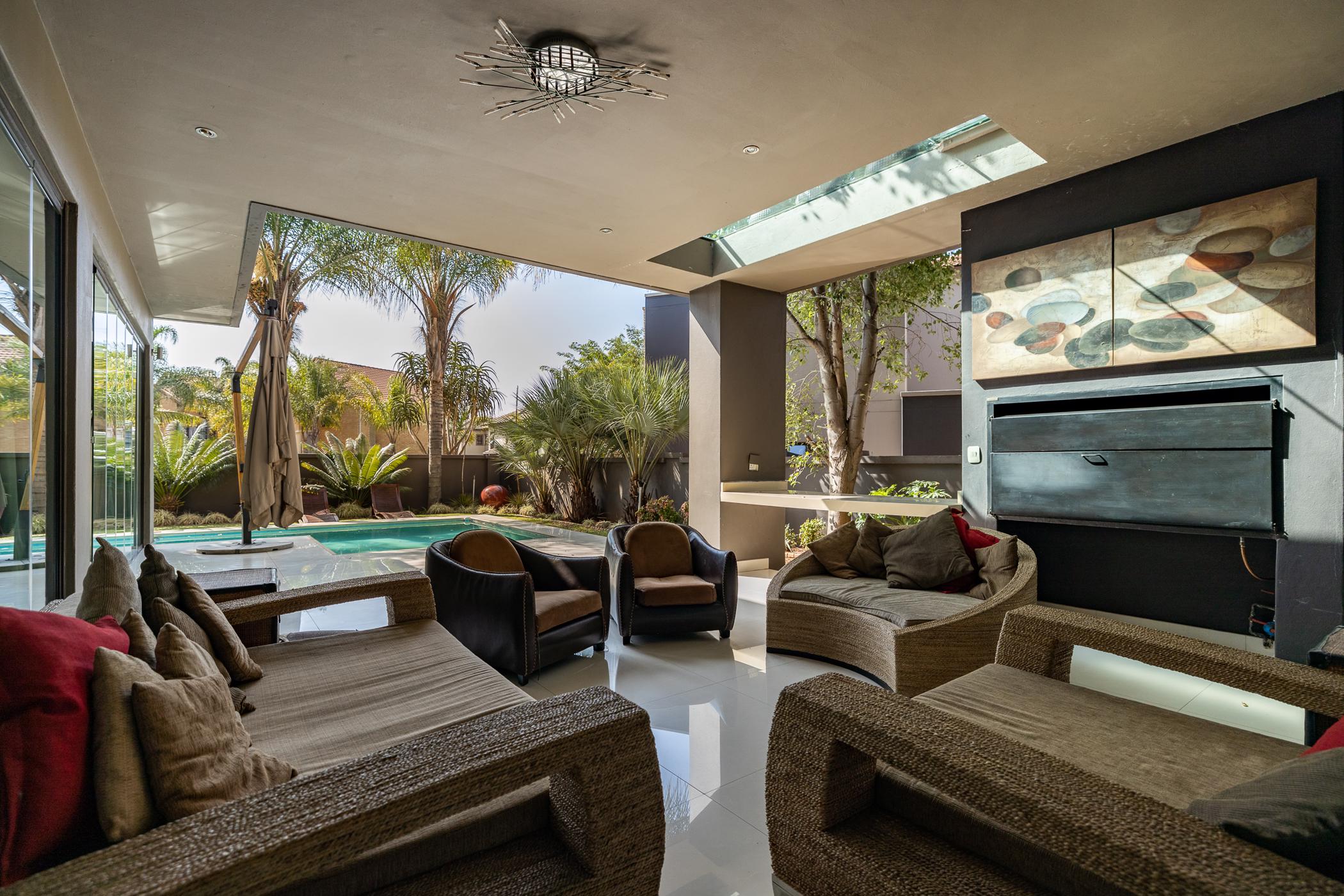 House for sale in Midstream Estate - CN1690778