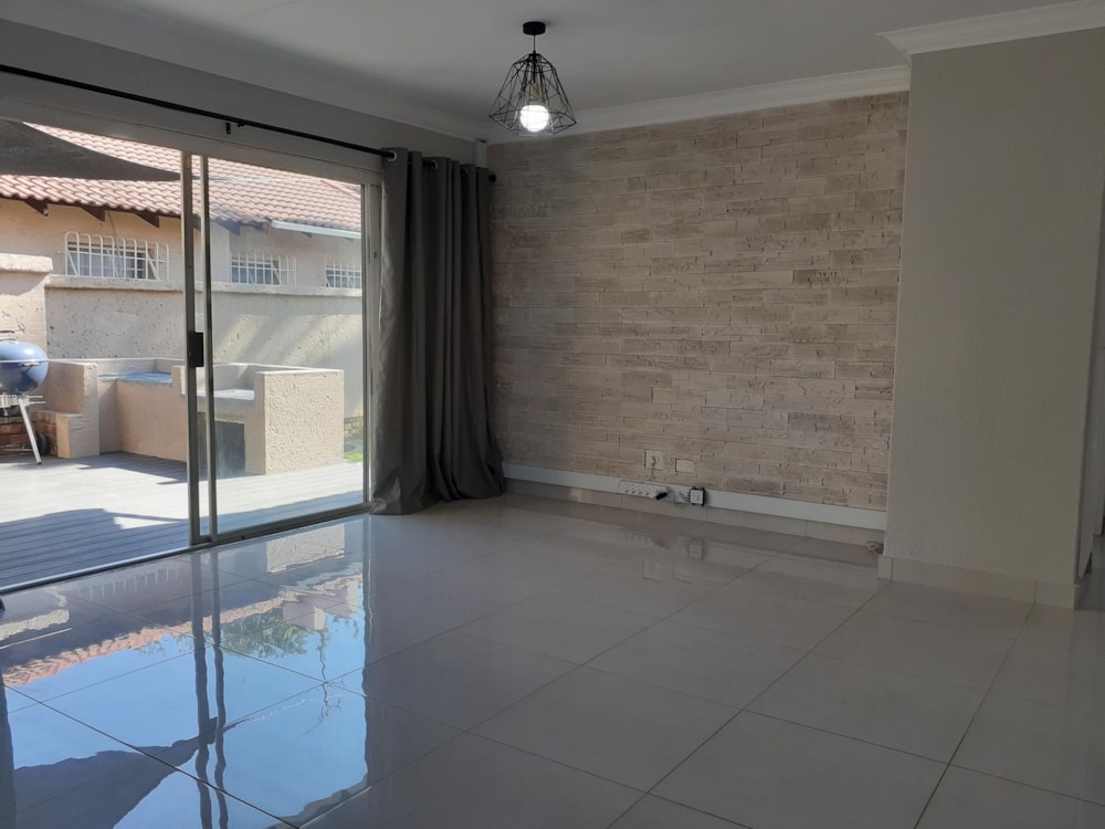 House let in Glen Marais - ENL1682153 House let in Glen Marais - ENL1682153