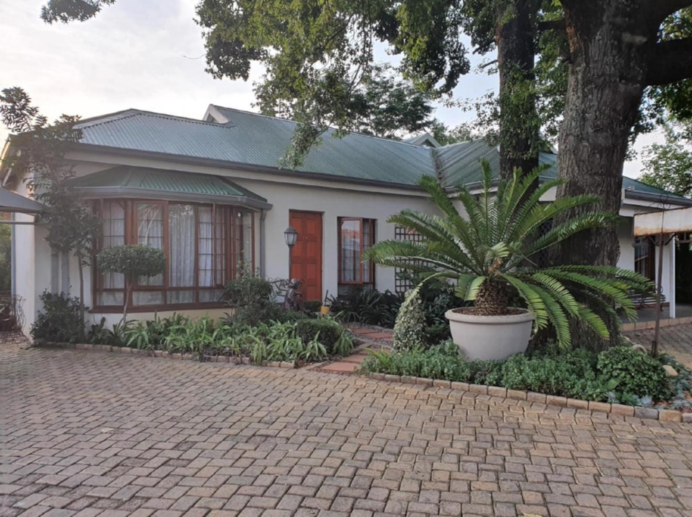 Guesthouse for sale in Equestria - PT1633374 Guesthouse for sale in Equestria - PT1633374