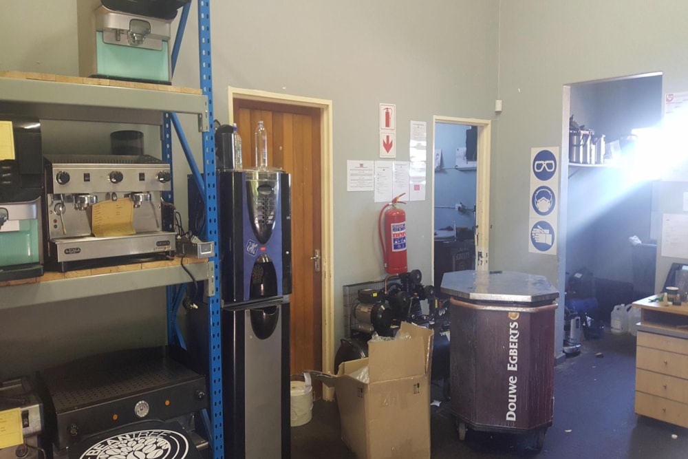 Commercial industrial property for sale in Nelspruit (Mbombela) - 1NS1476582