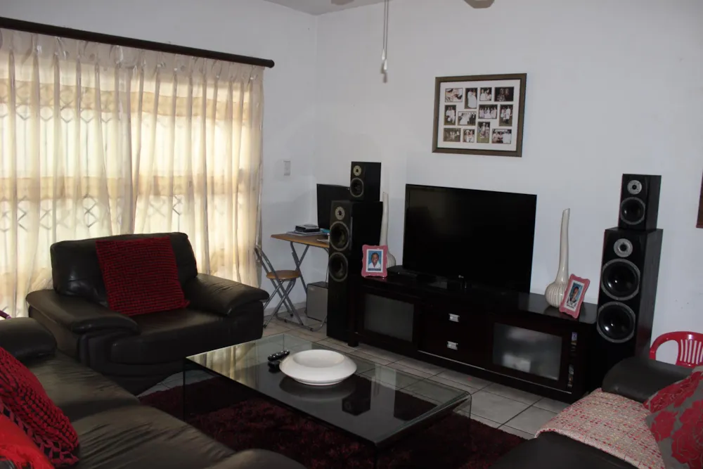 Security complex home for sale in Arboretum, Richards Bay - 1RY1628406 Security complex home for sale in Arboretum, Richards Bay - 1RY1628406