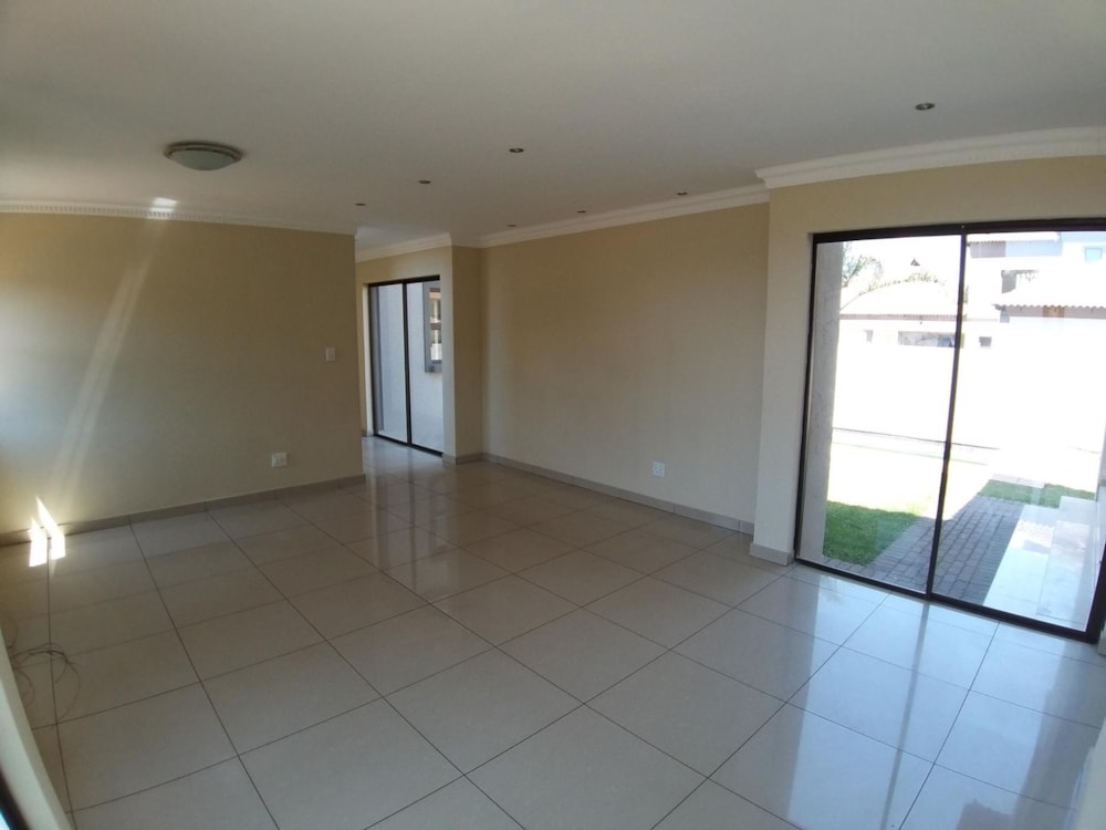 Security estate home to rent in Aquavista Mountain Estate - PNL1640321 Security estate home to rent in Aquavista Mountain Estate - PNL1640321