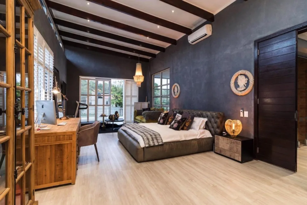House for sale in Brooklyn, Pretoria East - PT1479152 House for sale in Brooklyn, Pretoria East - PT1479152