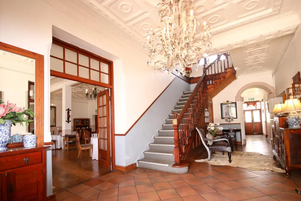 Country hotel for sale in Heidelberg, Garden Route - 1SR1504116 Country hotel for sale in Heidelberg, Garden Route - 1SR1504116