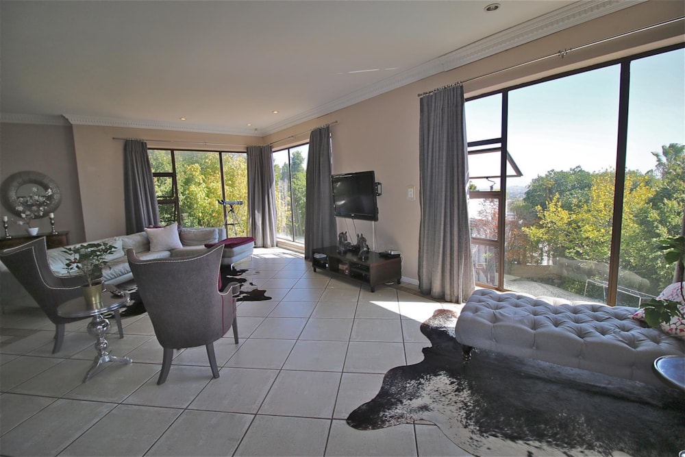 Double-storey house sold in Plattekloof - 1PLA1707735