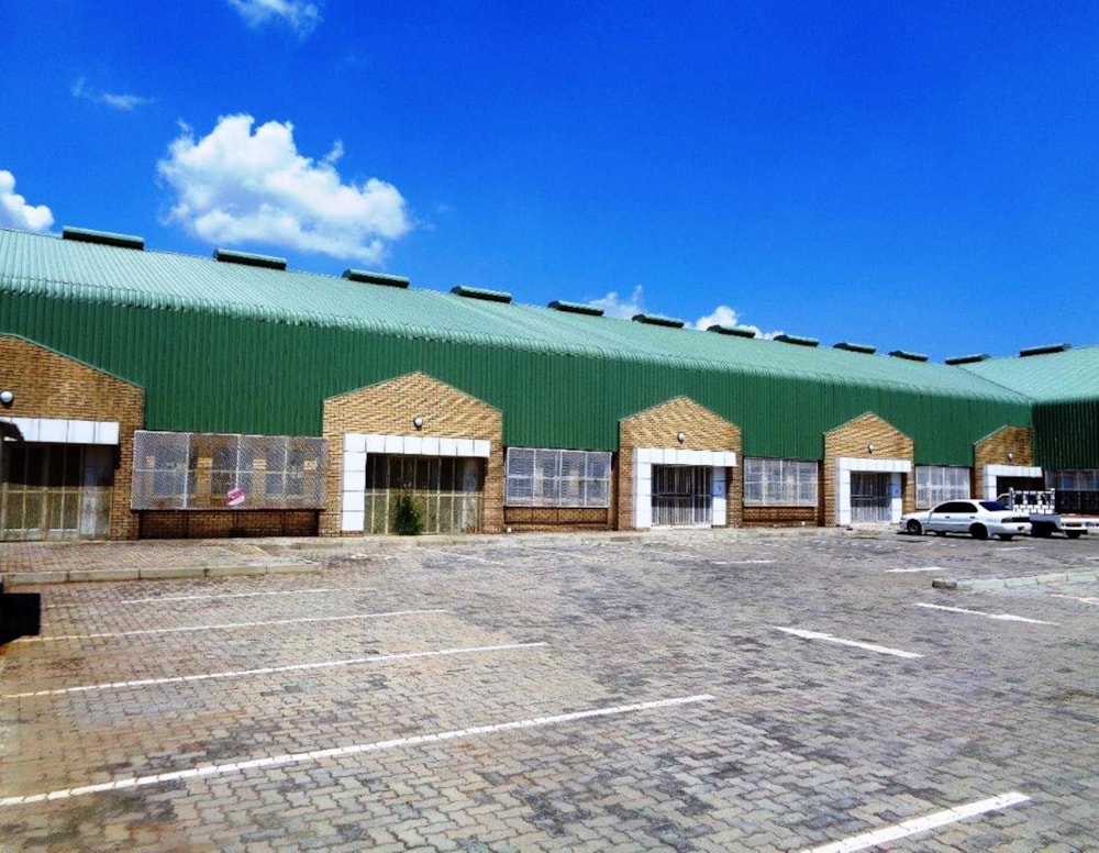 Commercial industrial property to rent in Gaborone West, Botswana - 3BO1736811