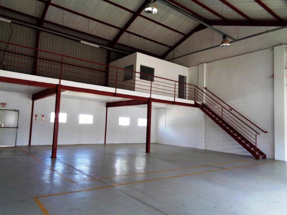 Commercial industrial property to rent in Gaborone West, Botswana - 3BO1736811