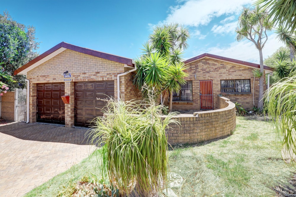 House to rent in The Crest - NSL1744586
