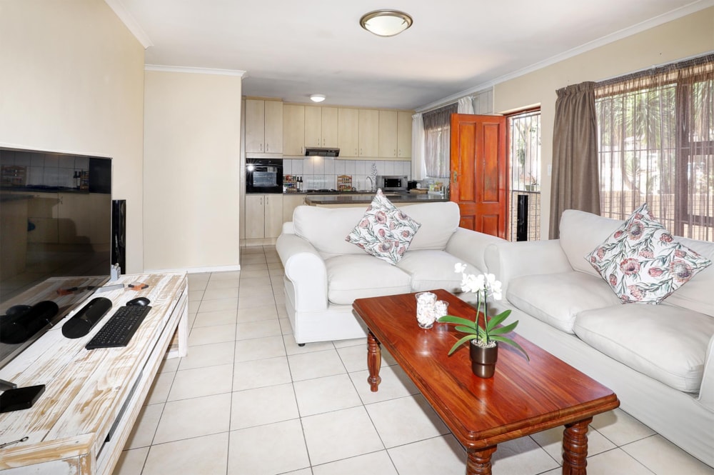 House to rent in The Crest - NSL1744586