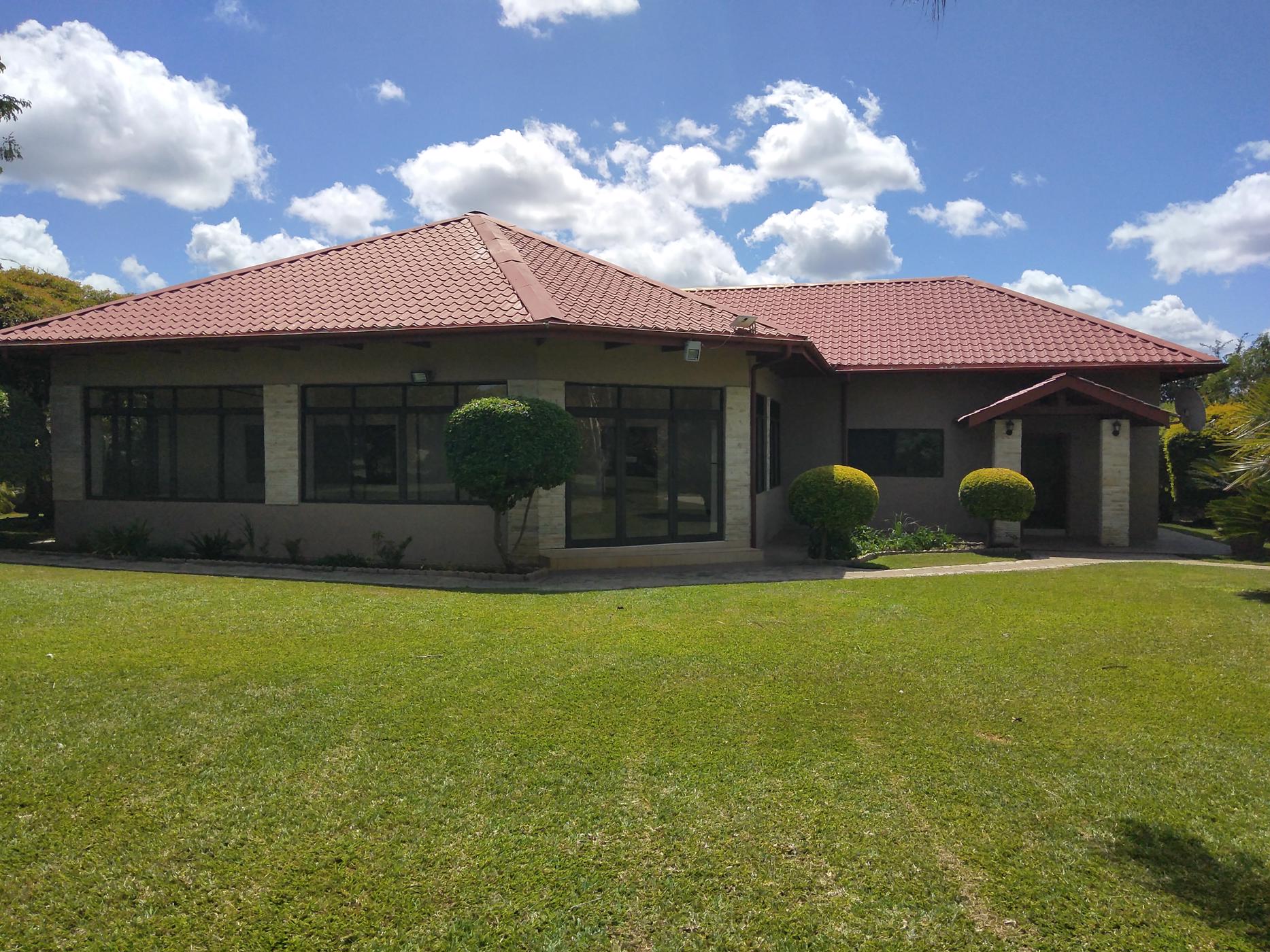 House to rent in Leopards Hill, Zambia - 3ZA1697515