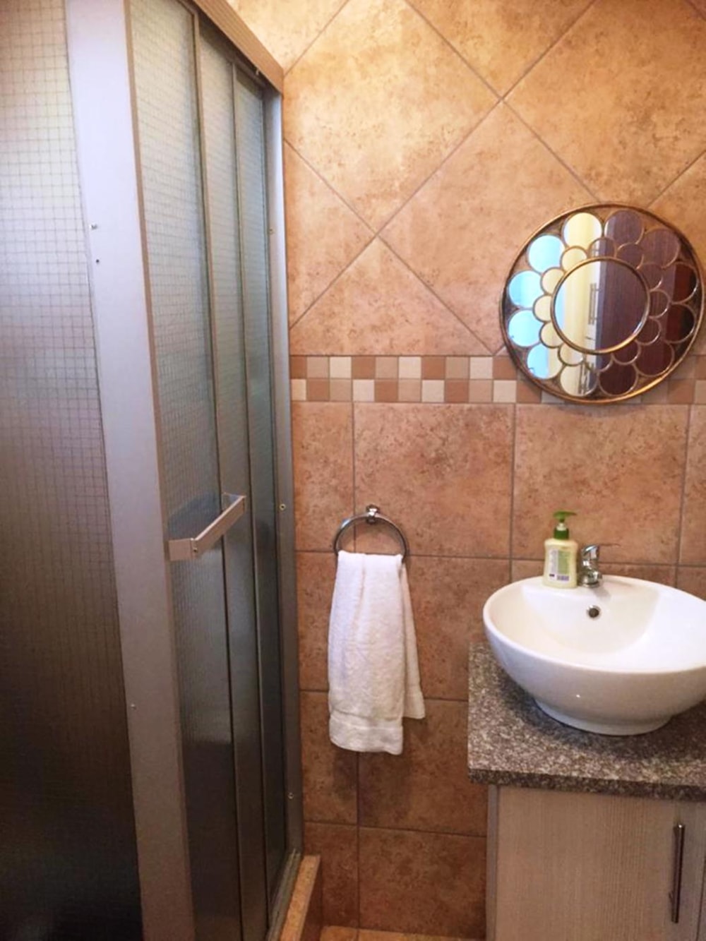 House for sale in Reyno Ridge - 1WA1481927