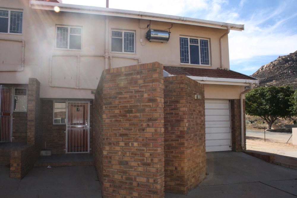 Apartment to rent in Springbok - 1NA1724385 Apartment to rent in Springbok - 1NA1724385