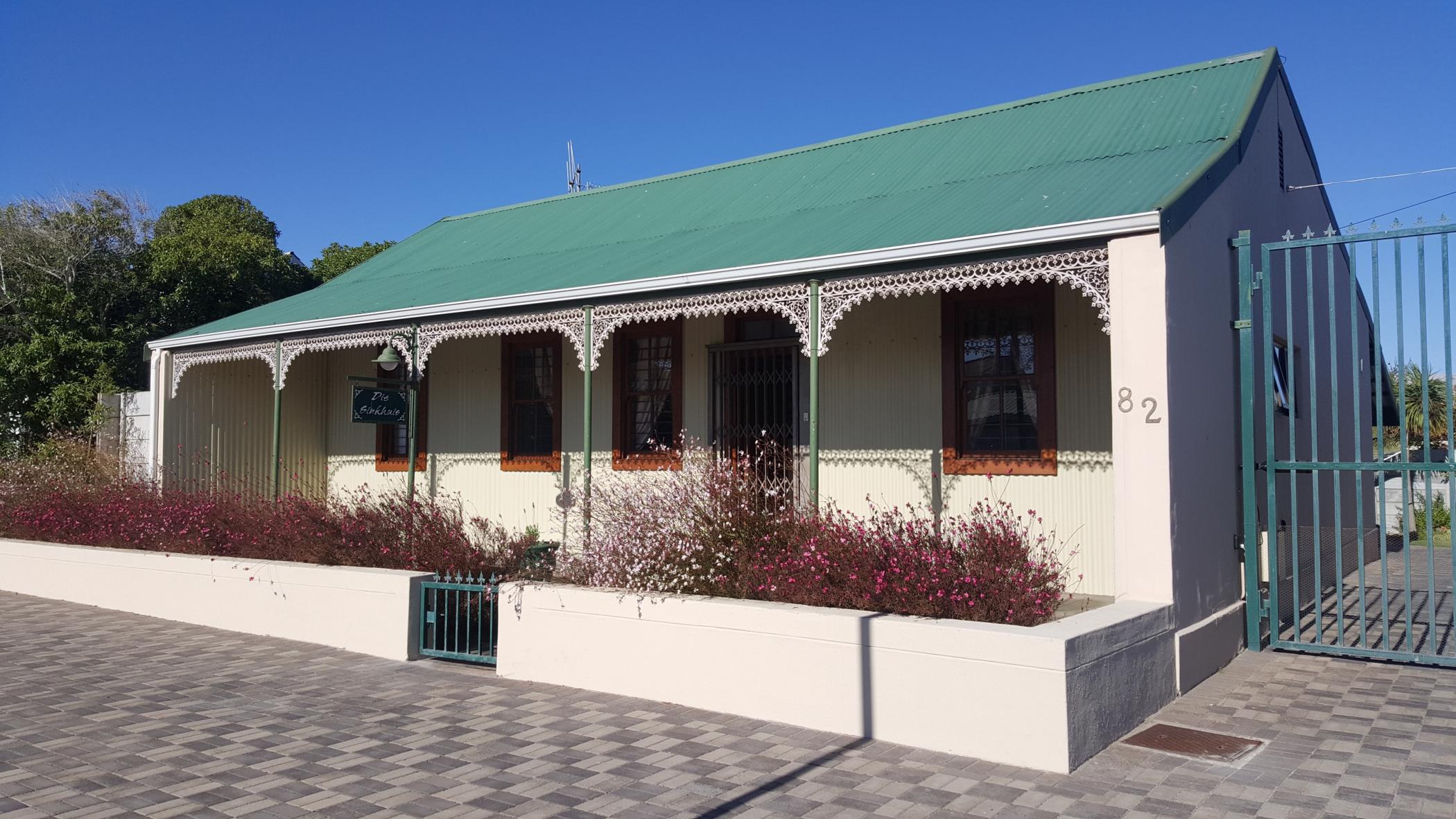 House for sale in Middedorp, Langebaan - LA1572606