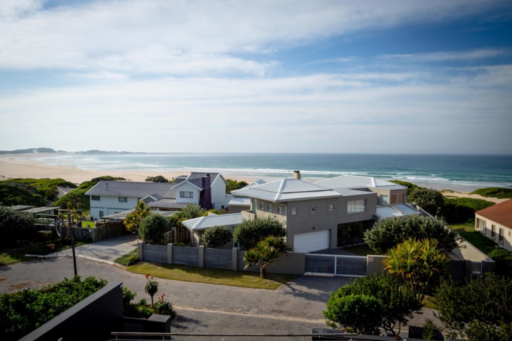 House to rent in Cape St Francis - 1SA1734976 House to rent in Cape St Francis - 1SA1734976