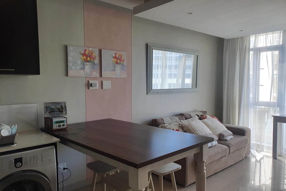 Apartment let in Claremont, Cape Town - RBL1727387