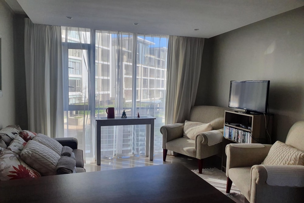 Apartment let in Claremont, Cape Town - RBL1727387