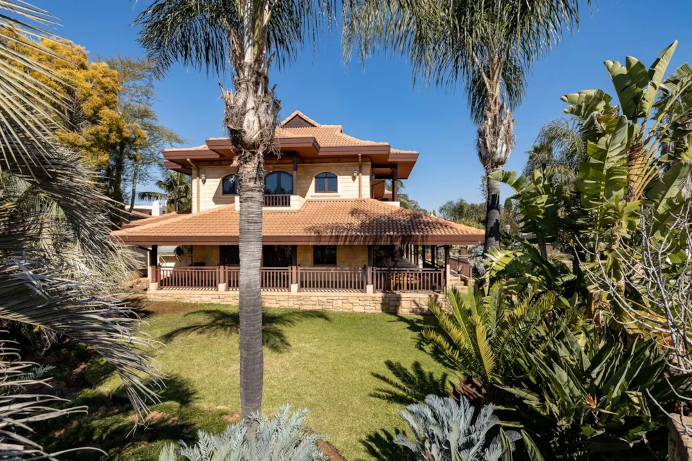 House for sale in Silver Lakes Golf Estate - PT1670474 House for sale in Silver Lakes Golf Estate - PT1670474