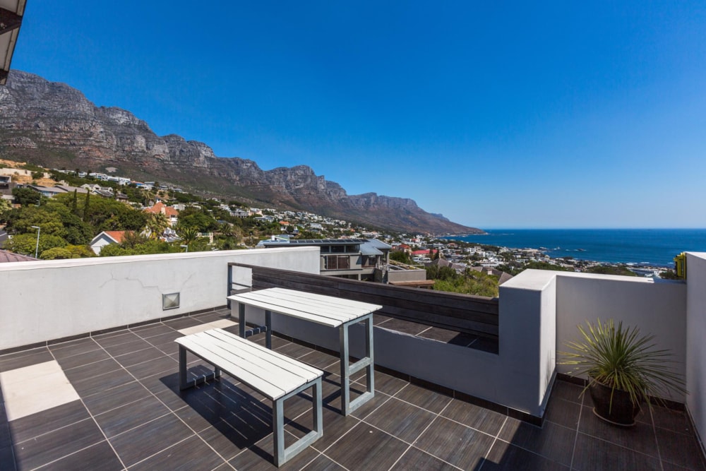House sold in Camps Bay - BAY1488303 House sold in Camps Bay - BAY1488303