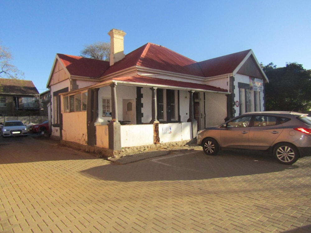 Commercial retail property for sale in Willows - 1BX1492644