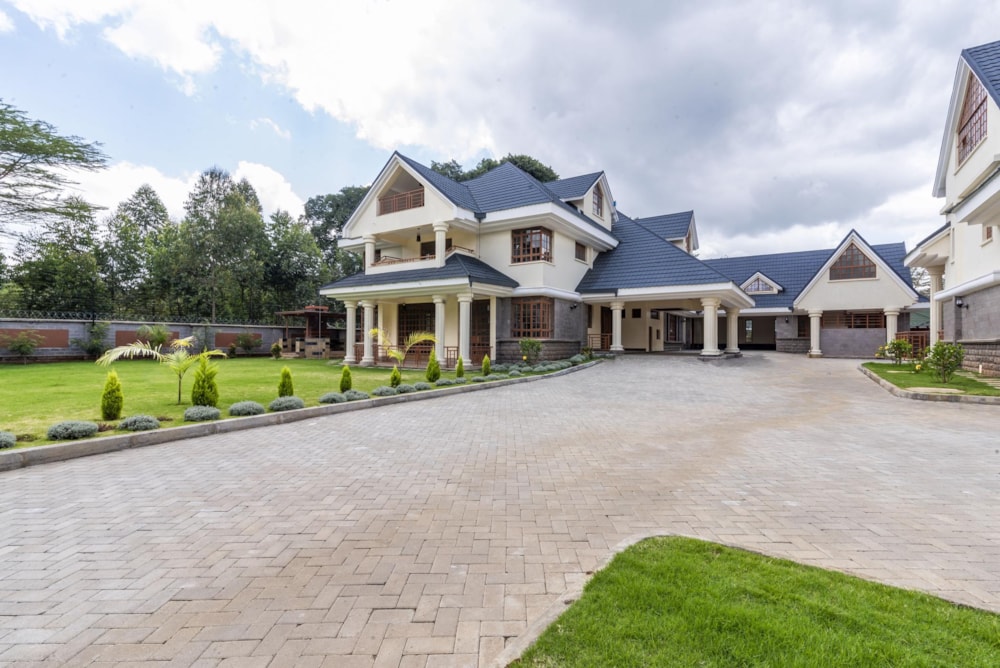 House let in Karen, Kenya - 3KE1712841 House let in Karen, Kenya - 3KE1712841