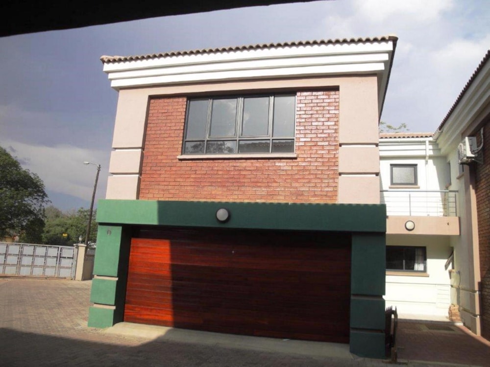 Townhouse to rent in Maru-A-Pula, Botswana - 3BO1735831 Townhouse to rent in Maru-A-Pula, Botswana - 3BO1735831