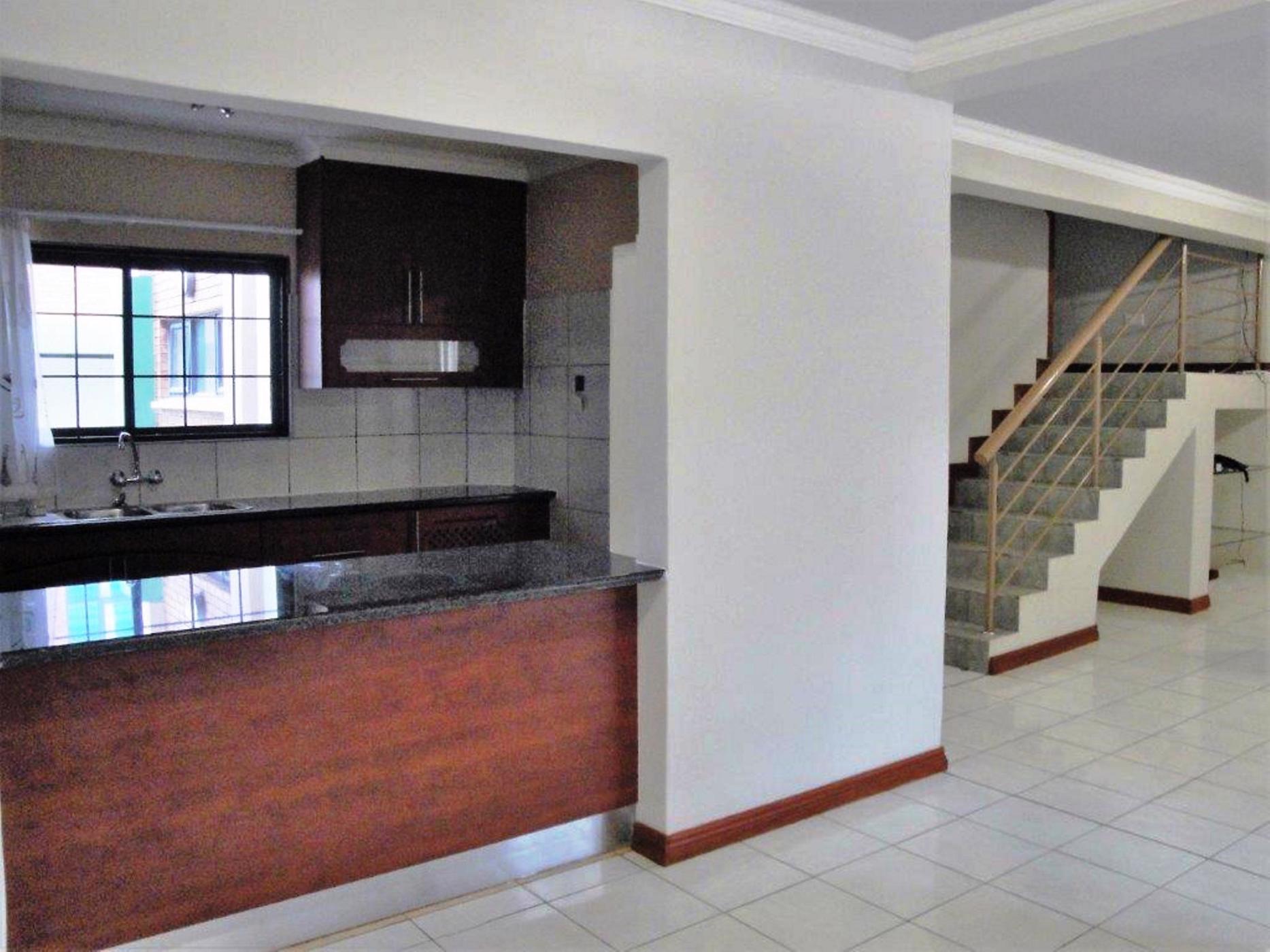 Townhouse to rent in Maru-A-Pula, Botswana - 3BO1735831