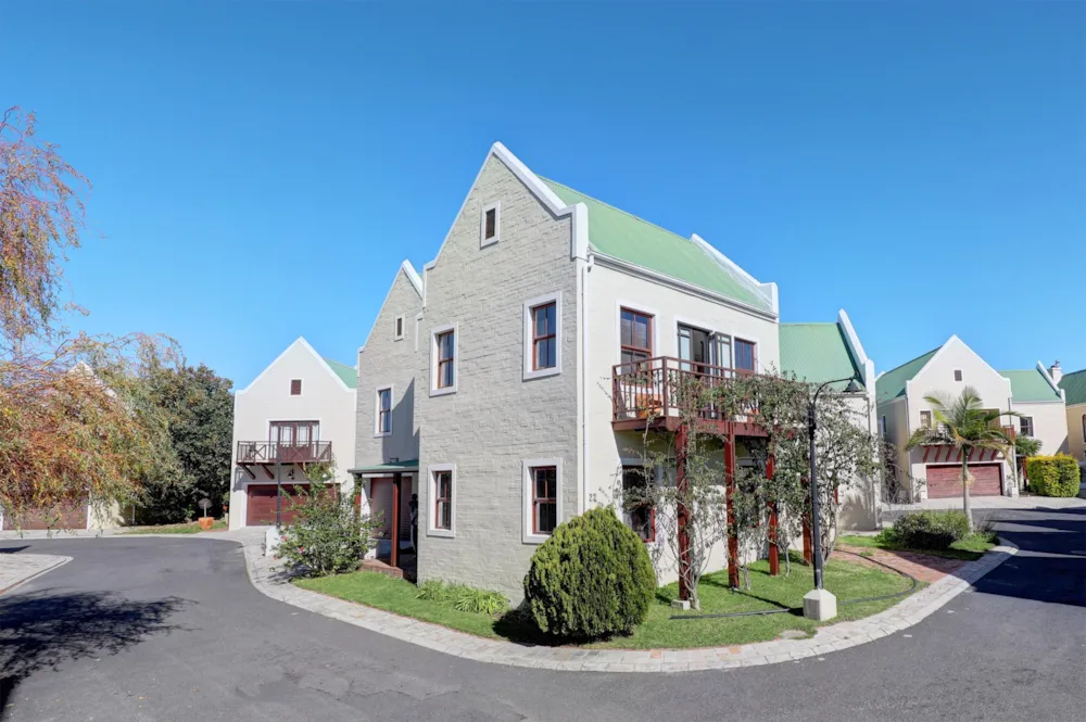 House let in Vierlanden - NSL1742346
