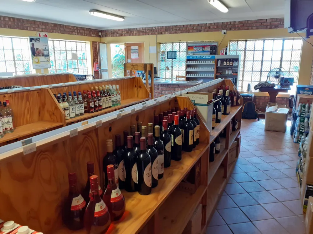 Commercial retail property for sale in Paradise Beach, Jeffreys Bay - 1JF1492983