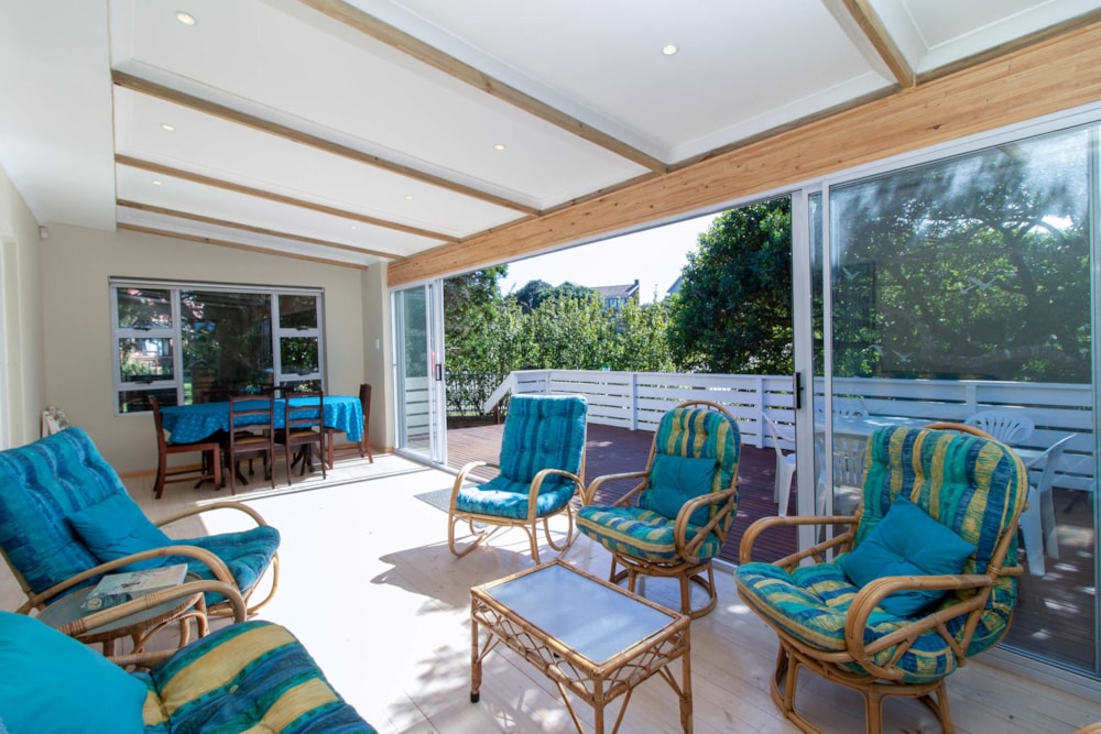 Double-storey house to rent in Kenton on Sea - 1KO1736558