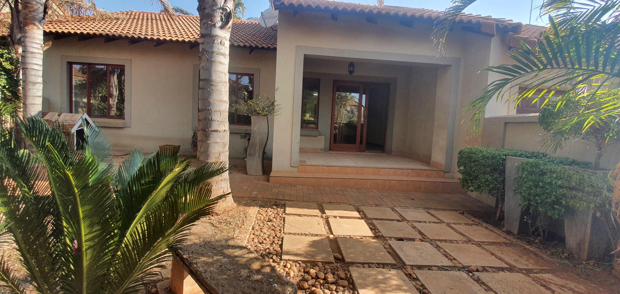 Townhouse let in Bendor Park - 1PS1706703