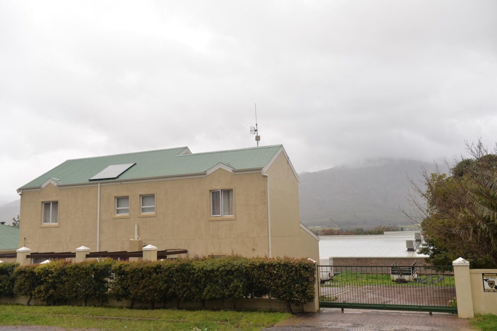 Cluster for sale in Villiersdorp - 1SW1494347 Cluster for sale in Villiersdorp - 1SW1494347